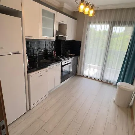Royal Comfort Smart Aparthotel