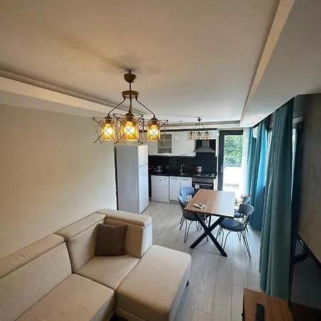 Royal Comfort Smart Aparthotel
